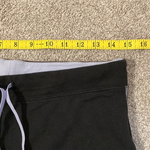 Danskin Black Cropped Knit Pants - Picture 6 of 13